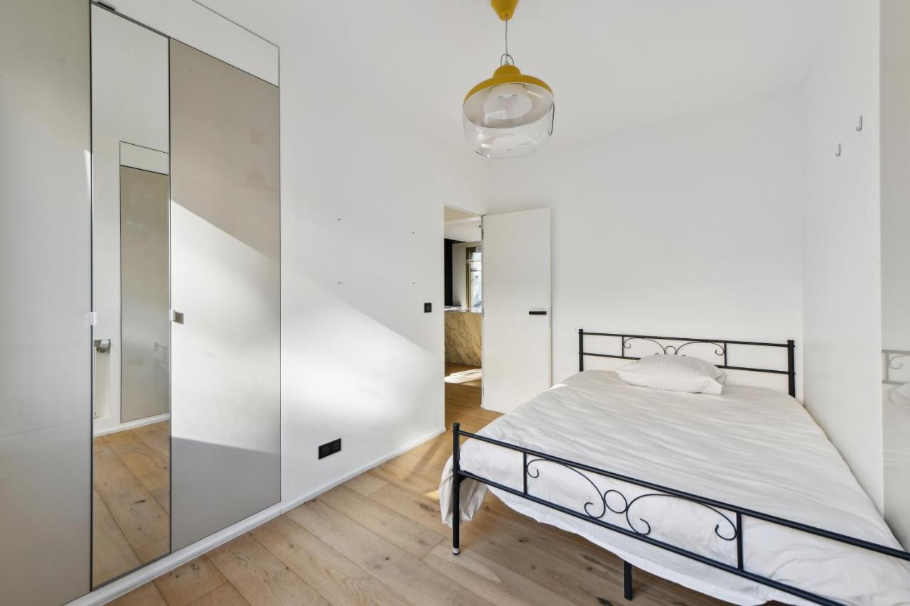 Bright With Balcony For 5 In By Weekome Appartement Parijs